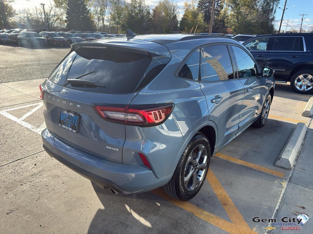 2024 Ford Escape ST-Line