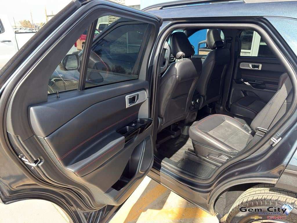 2023 Ford Explorer ST-Line