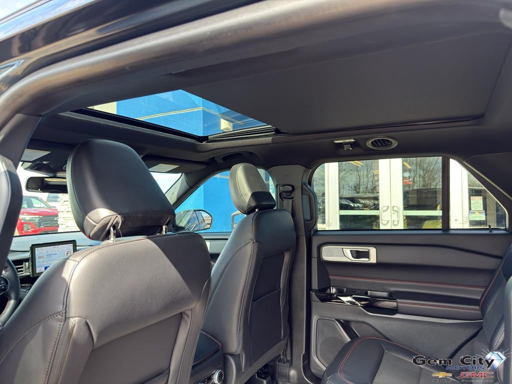 2023 Ford Explorer ST-Line