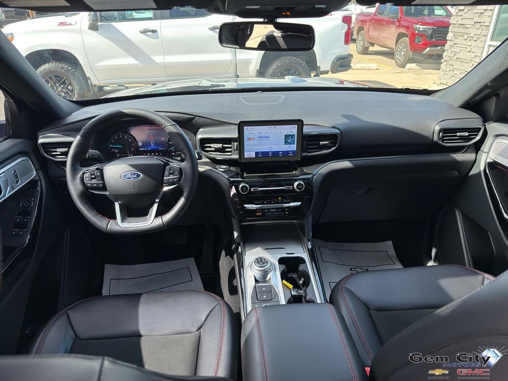 2023 Ford Explorer ST-Line