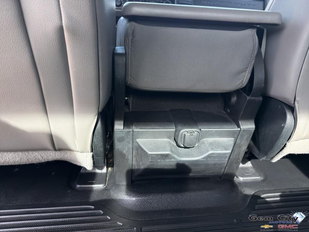 2017 Ford Super Duty F-350 SRW Platinum