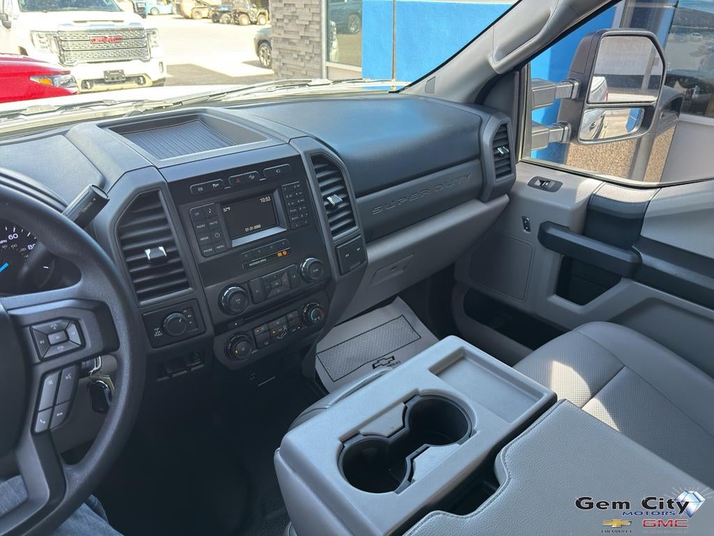 2017 Ford Super Duty F-350 SRW Platinum