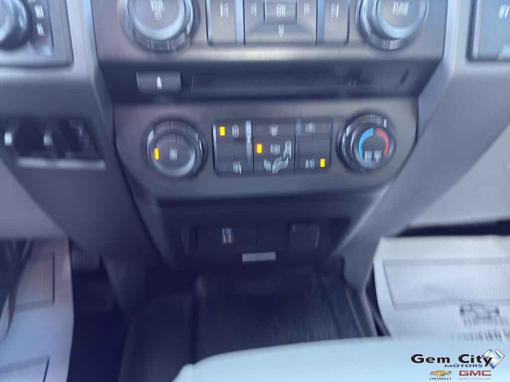 2017 Ford Super Duty F-350 SRW Platinum