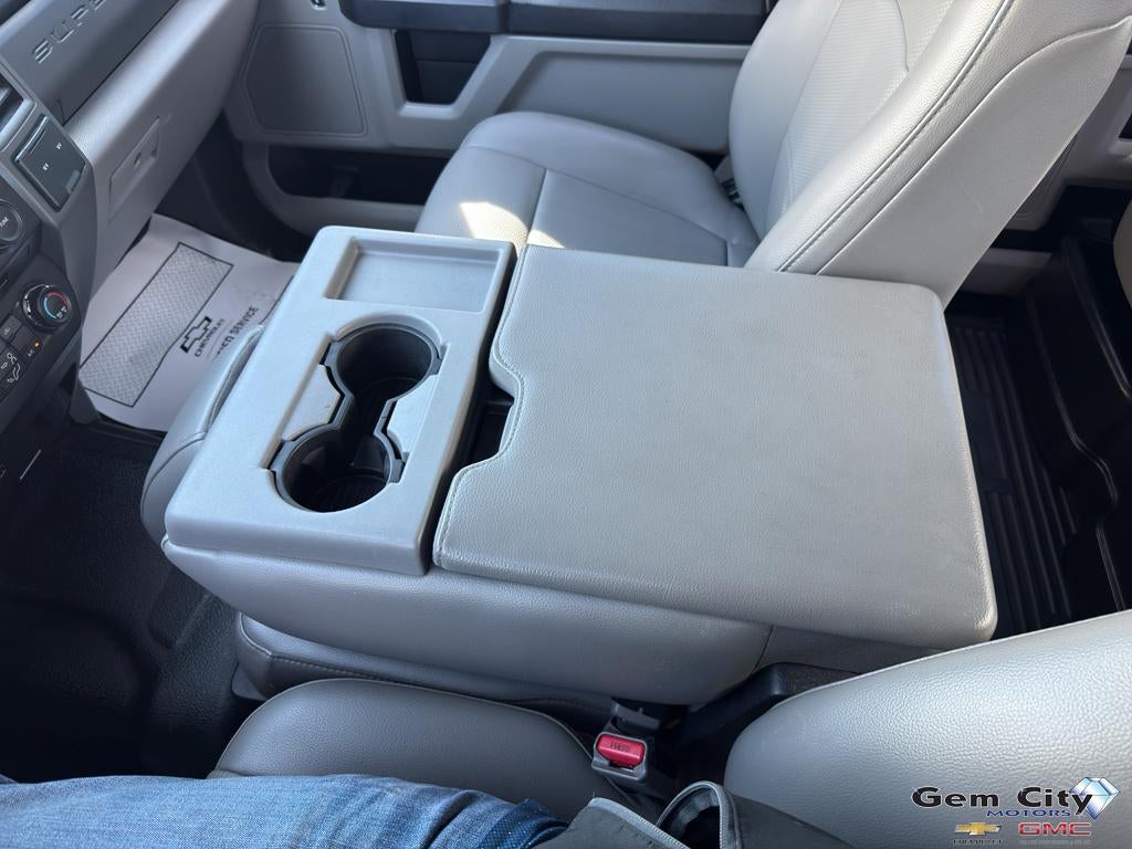 2017 Ford Super Duty F-350 SRW Platinum