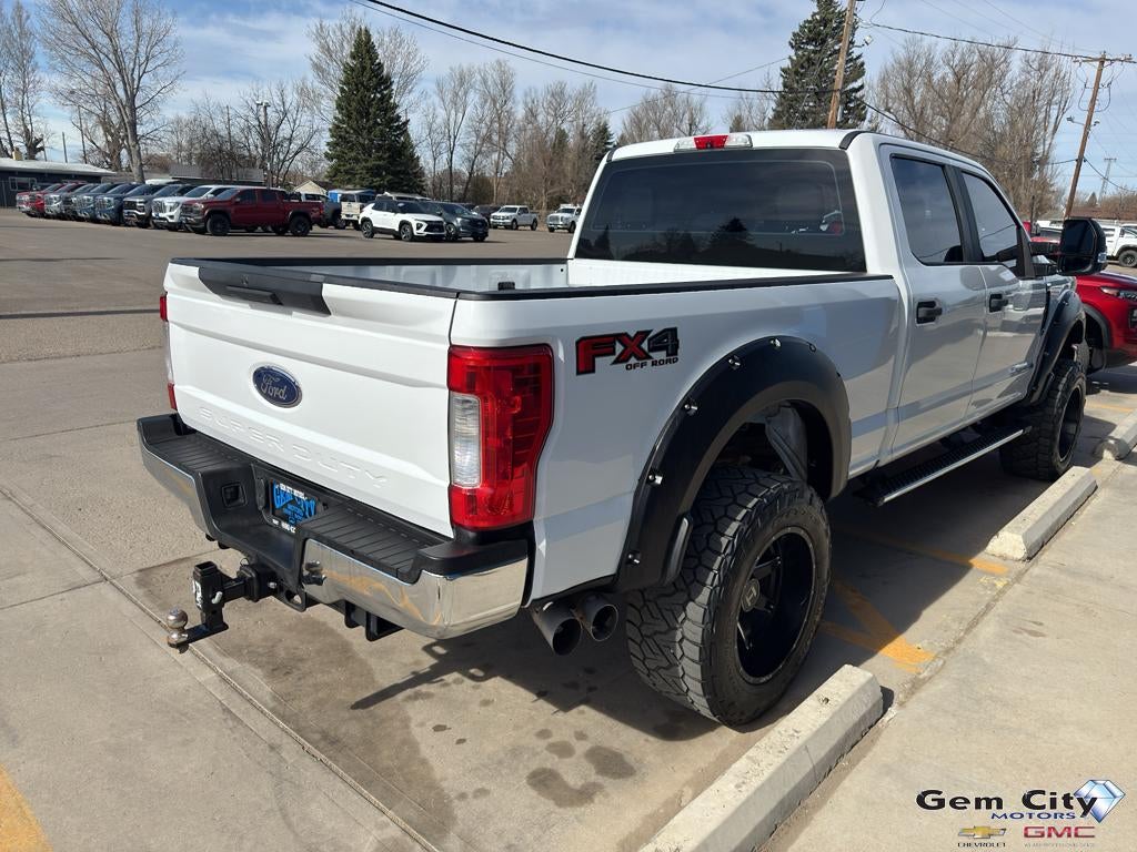 2017 Ford Super Duty F-350 SRW Platinum