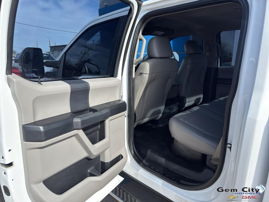 2017 Ford Super Duty F-350 SRW Platinum