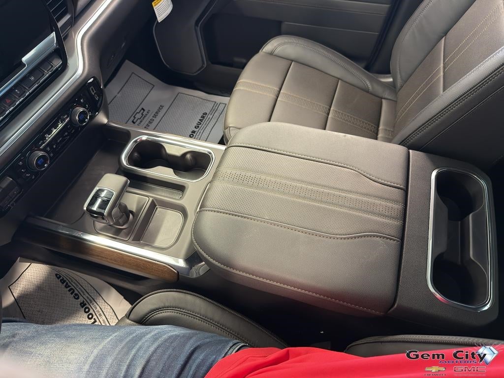 2025 Chevrolet Silverado 1500 High Country