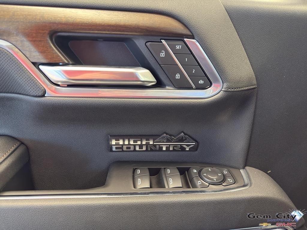 2025 Chevrolet Silverado 1500 High Country