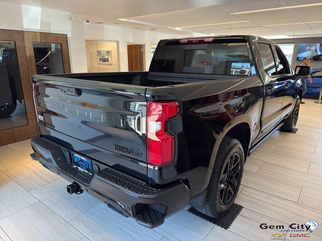 2025 Chevrolet Silverado 1500 High Country