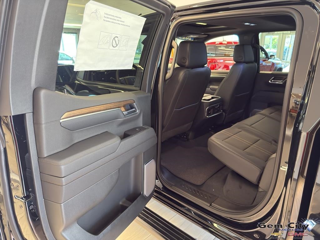 2025 Chevrolet Silverado 1500 High Country