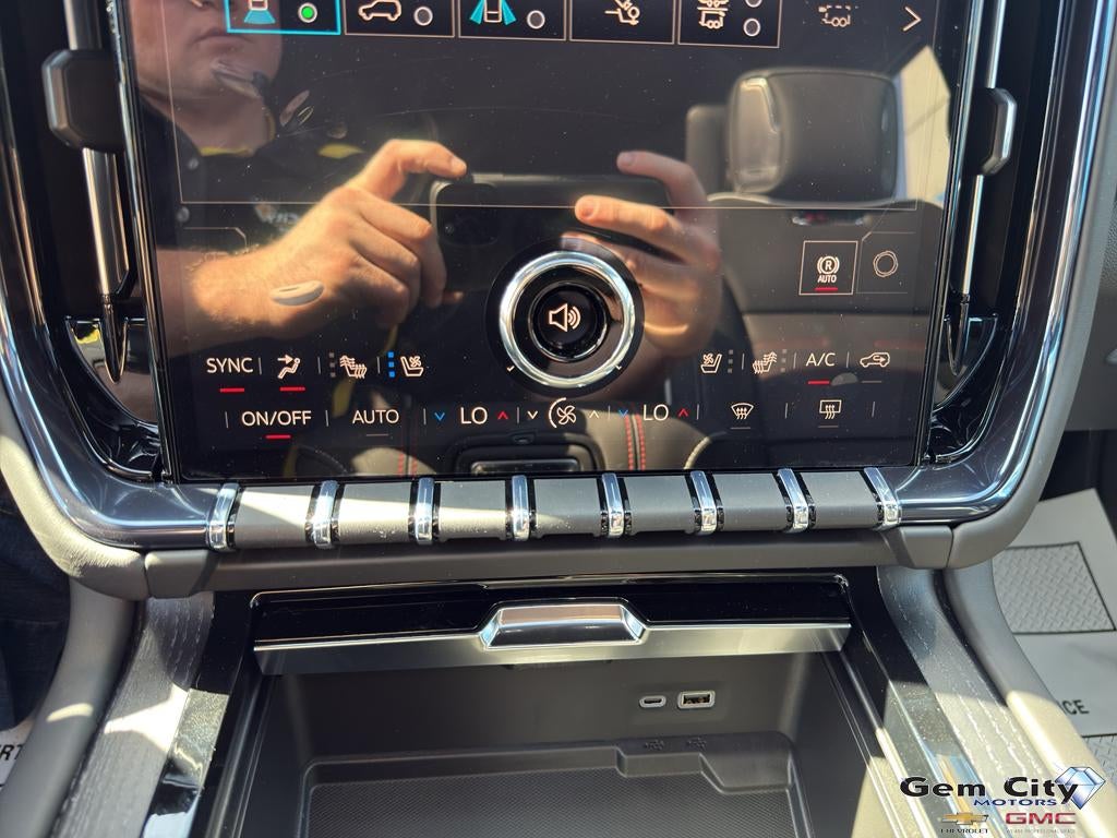 2026 GMC Yukon XL AT4 Ultimate