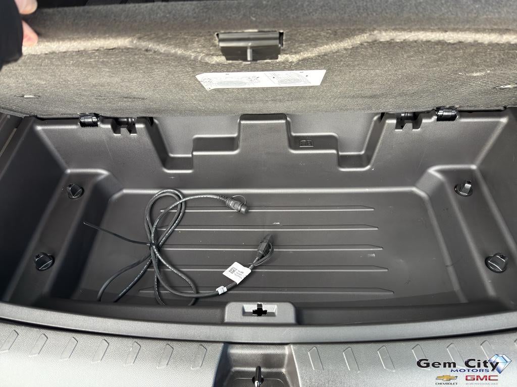 2023 Chevrolet Traverse 1FL