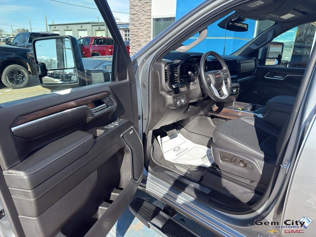 2025 GMC Sierra 2500 HD SLT