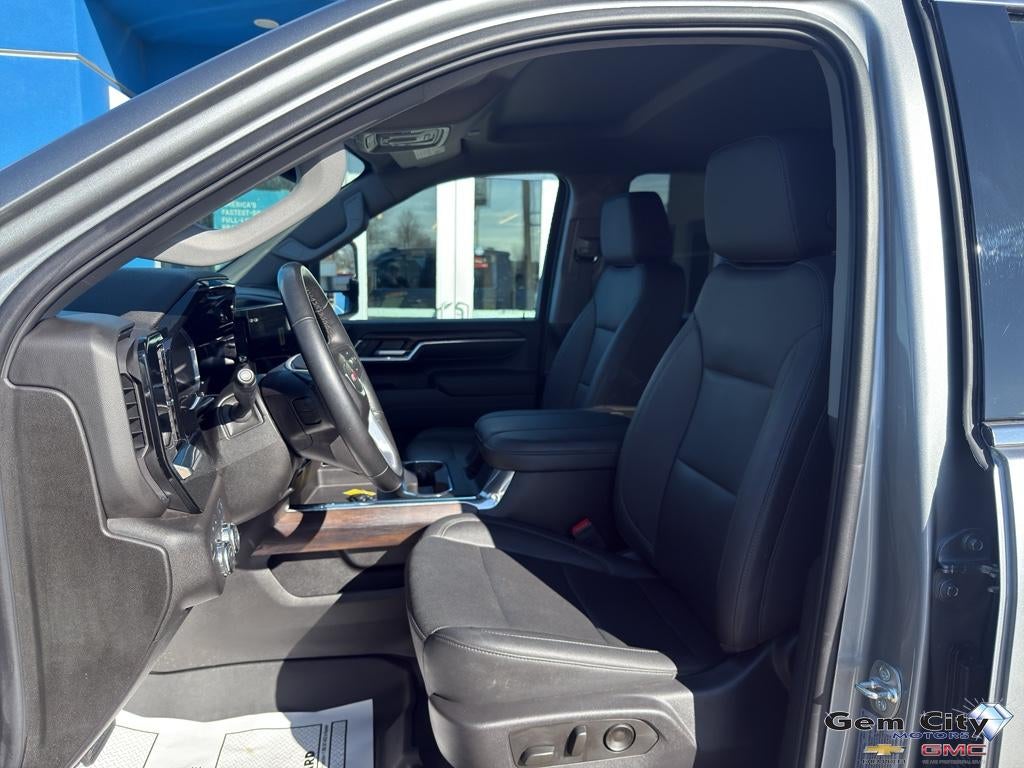 2025 GMC Sierra 2500 HD SLT