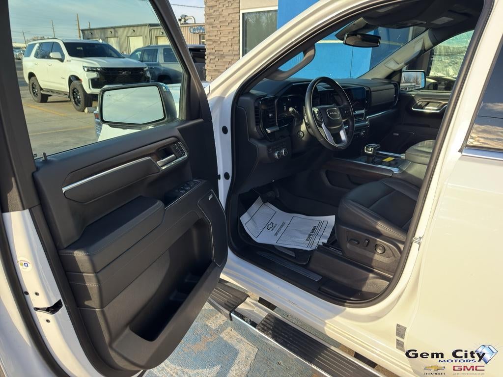 2023 GMC Sierra 1500 SLT