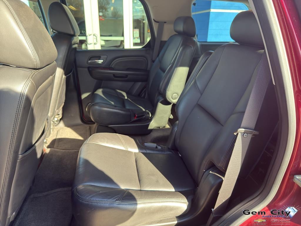 2009 Cadillac Escalade Base