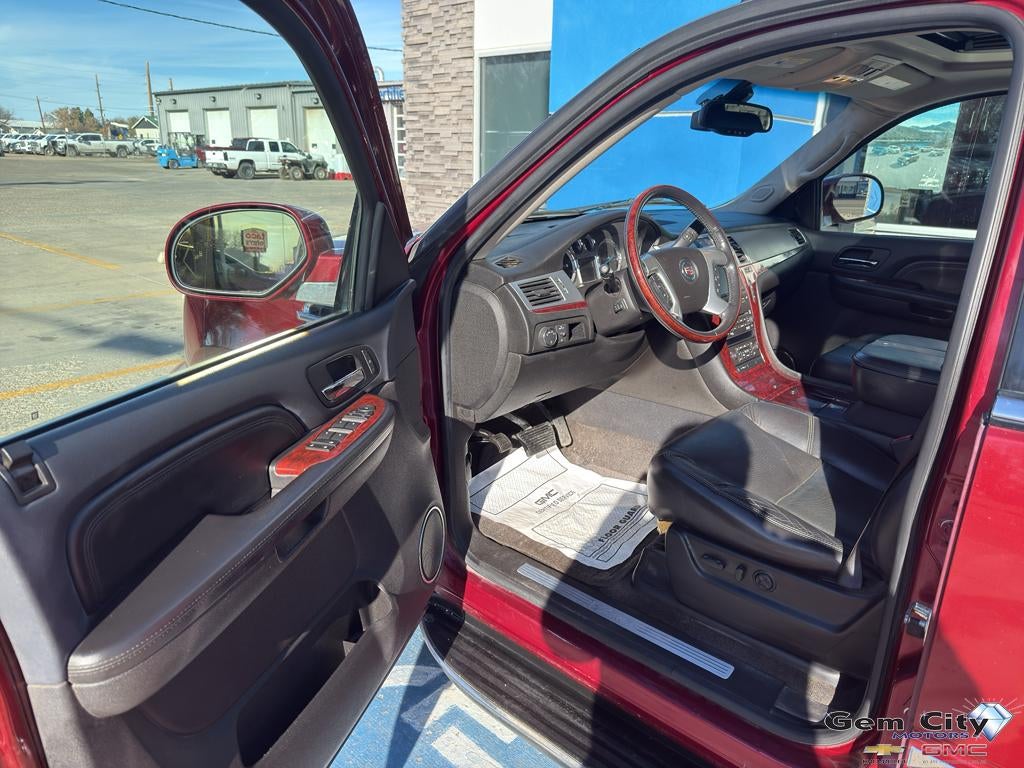 2009 Cadillac Escalade Base