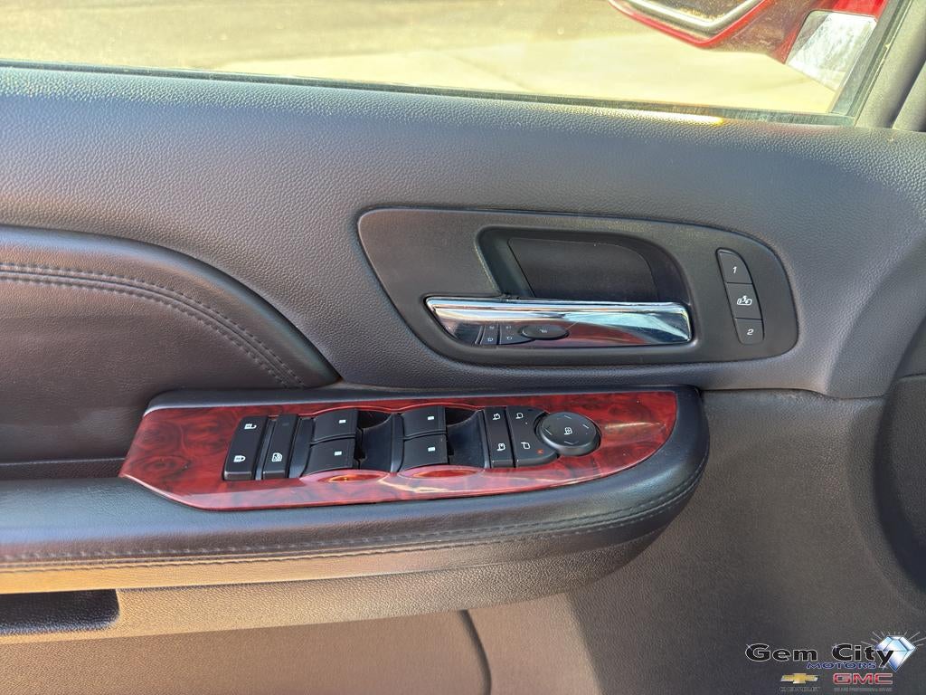 2009 Cadillac Escalade Base