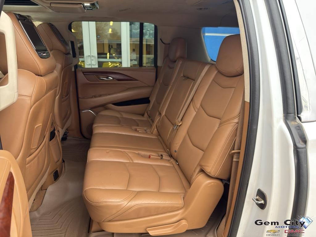 2016 Cadillac Escalade ESV Platinum