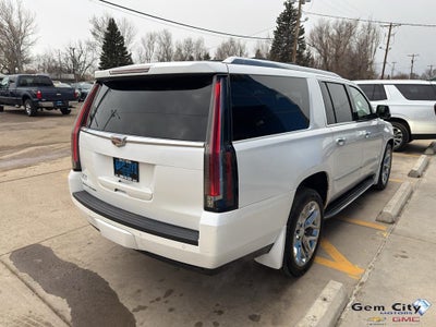 2016 Cadillac Escalade ESV Platinum