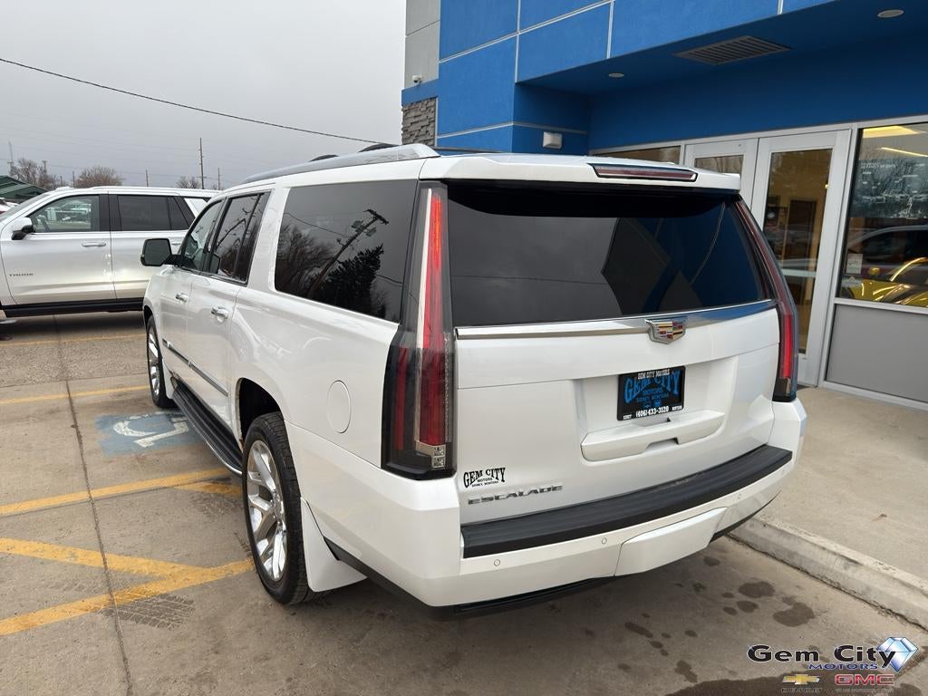 2016 Cadillac Escalade ESV Platinum