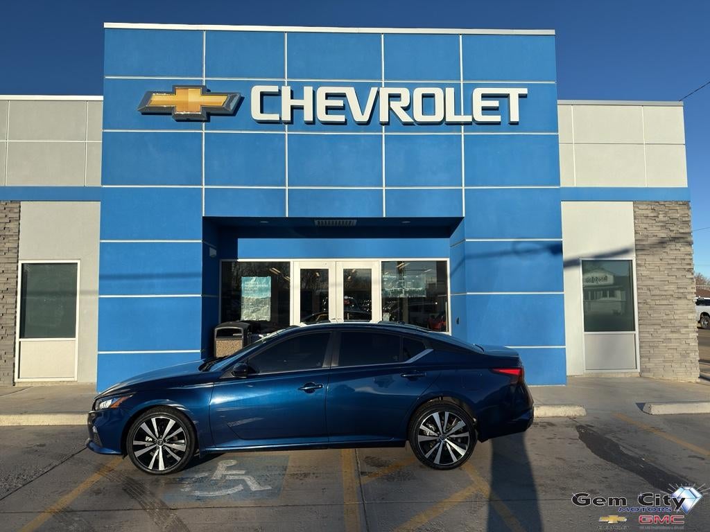 2022 Nissan Altima 2.5 SR