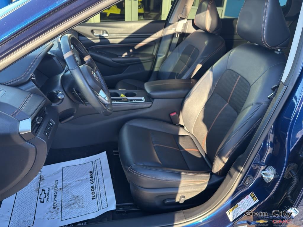 2022 Nissan Altima 2.5 SR