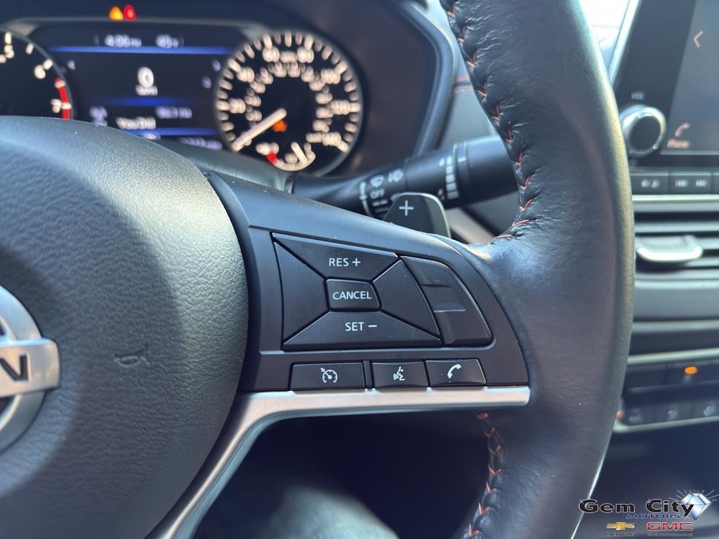 2022 Nissan Altima 2.5 SR