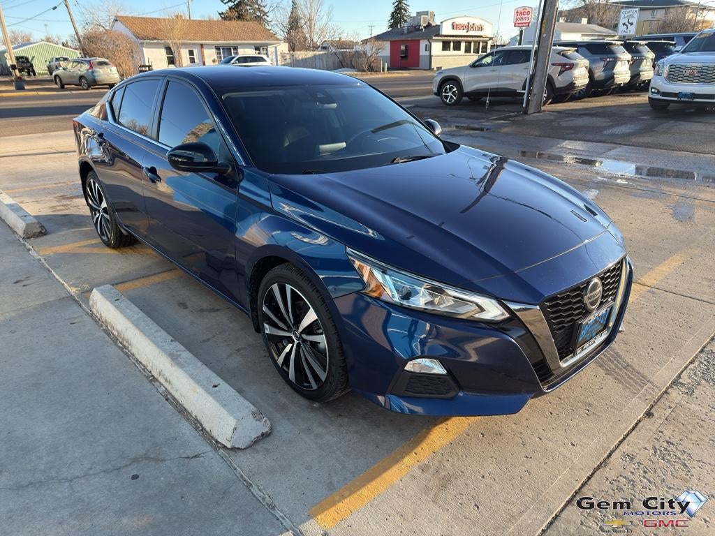 2022 Nissan Altima 2.5 SR