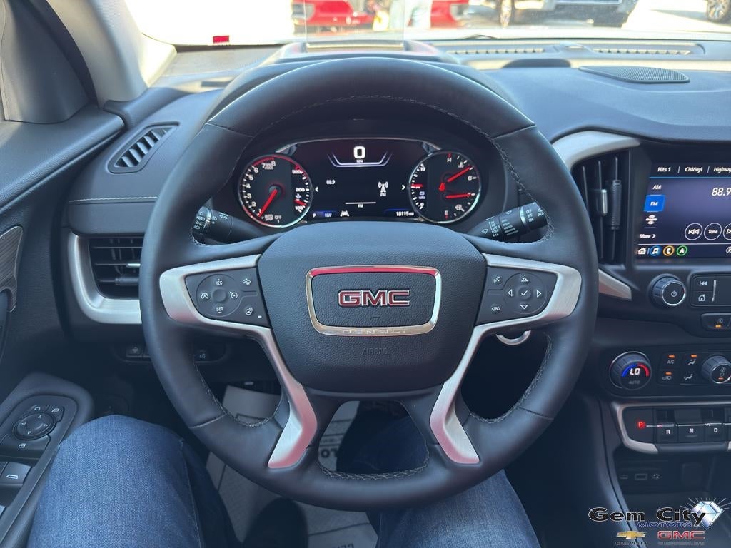 2023 GMC Terrain Denali