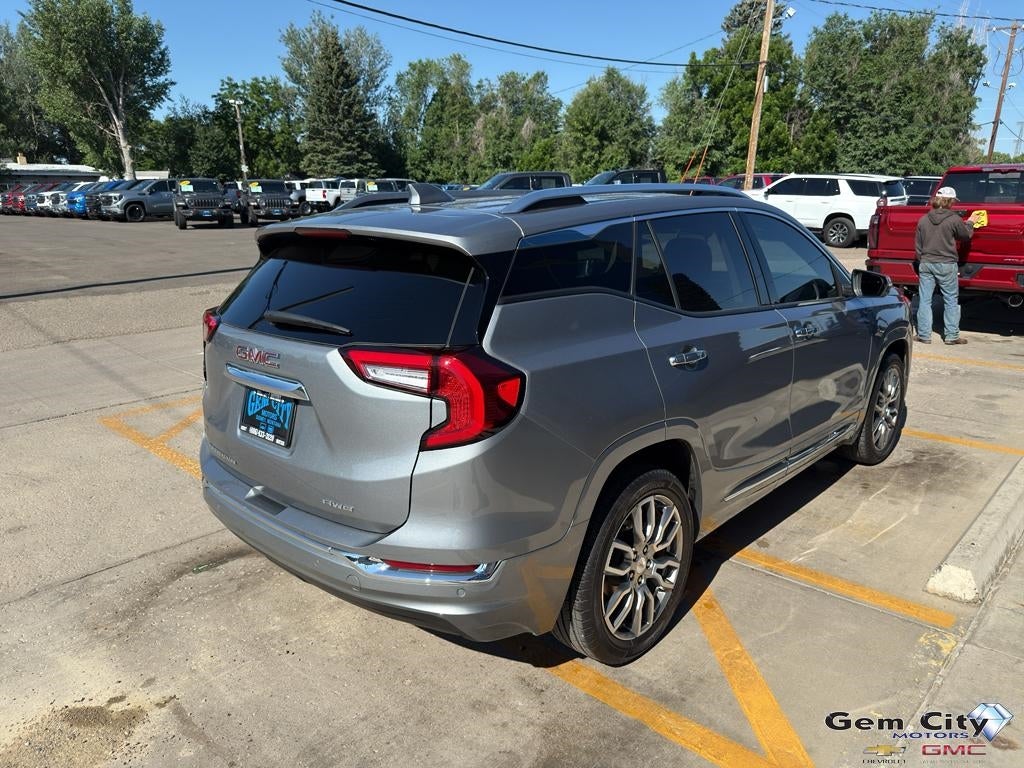 2023 GMC Terrain Denali