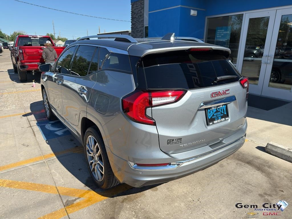 2023 GMC Terrain Denali