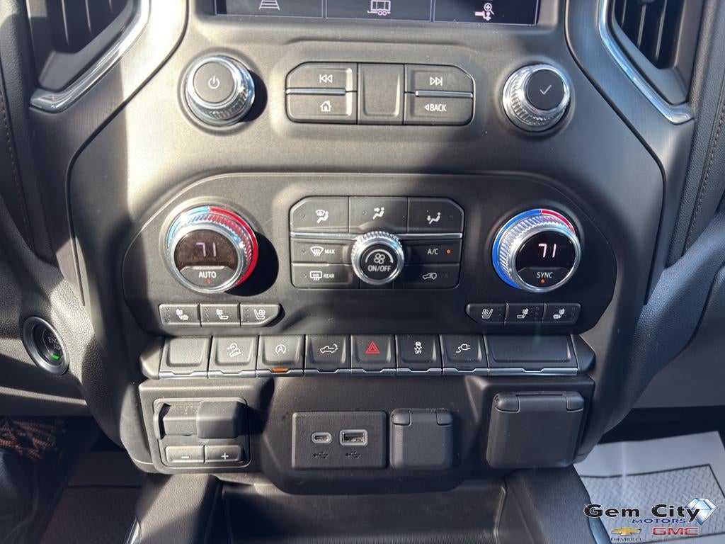 2021 GMC Sierra 1500 AT4