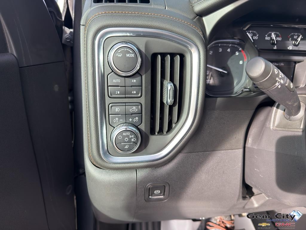 2021 GMC Sierra 1500 AT4