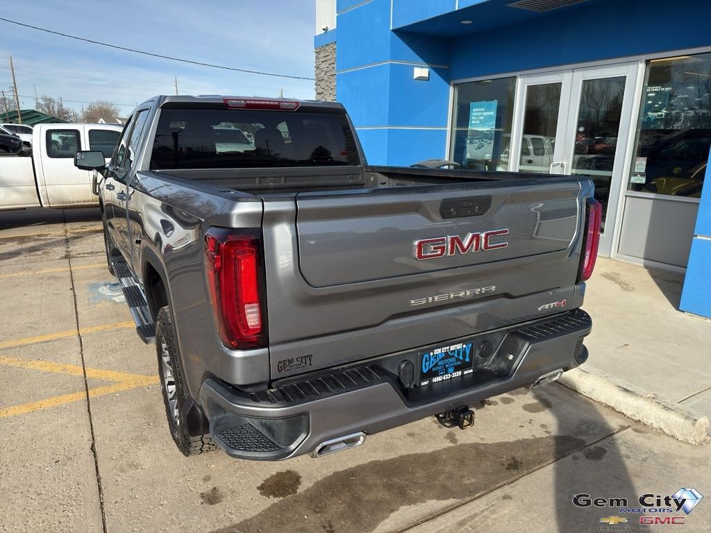 2021 GMC Sierra 1500 AT4