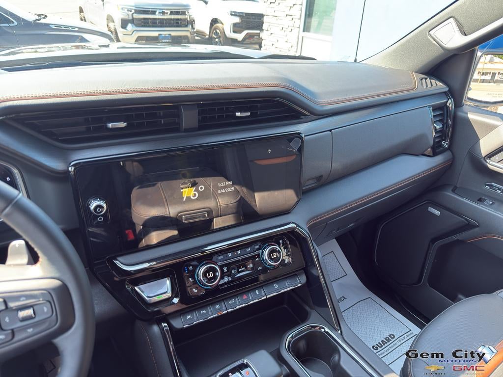 2024 GMC Sierra 1500 AT4