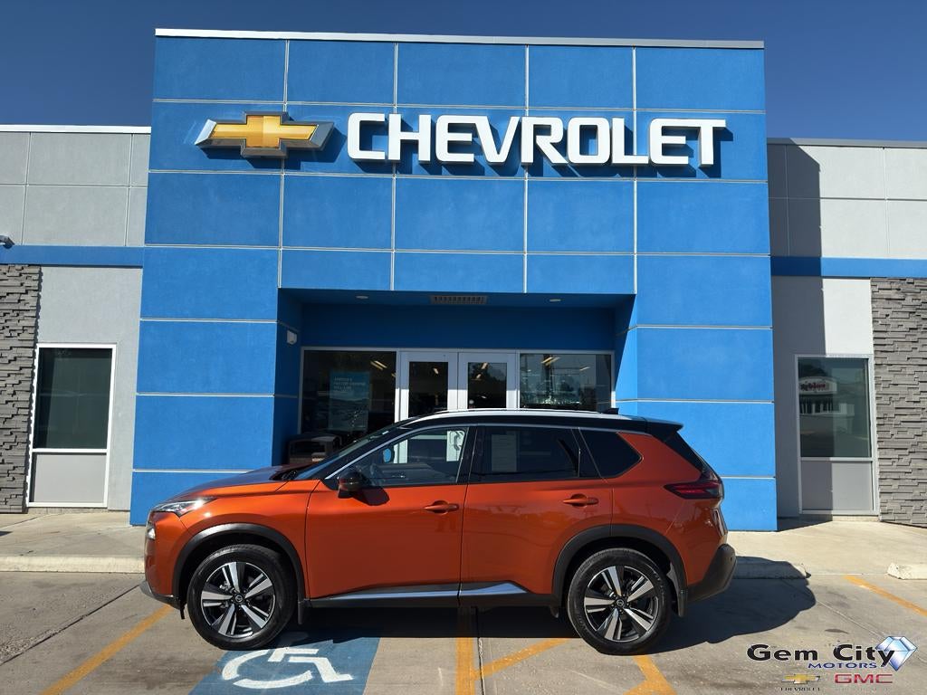 2021 Nissan Rogue SL