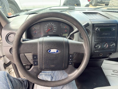 2005 Ford F-150 XL