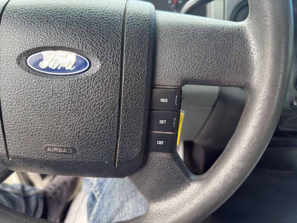 2005 Ford F-150 XL