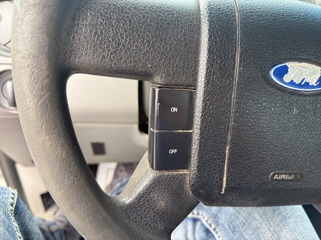 2005 Ford F-150 XL