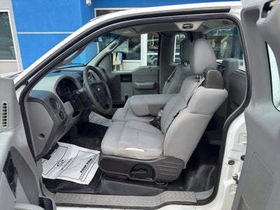2005 Ford F-150 XL
