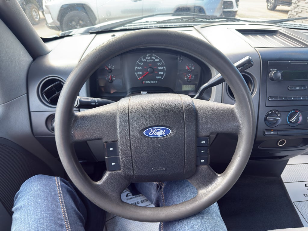 2005 Ford F-150 XL