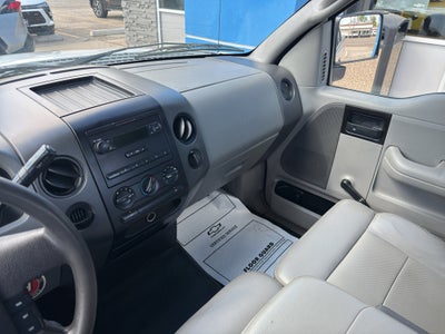 2005 Ford F-150 XL