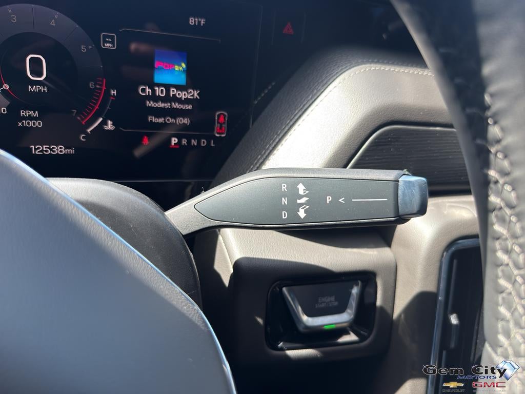 2025 GMC Yukon XL Denali