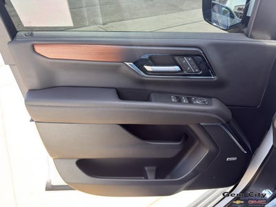 2025 GMC Yukon XL Denali