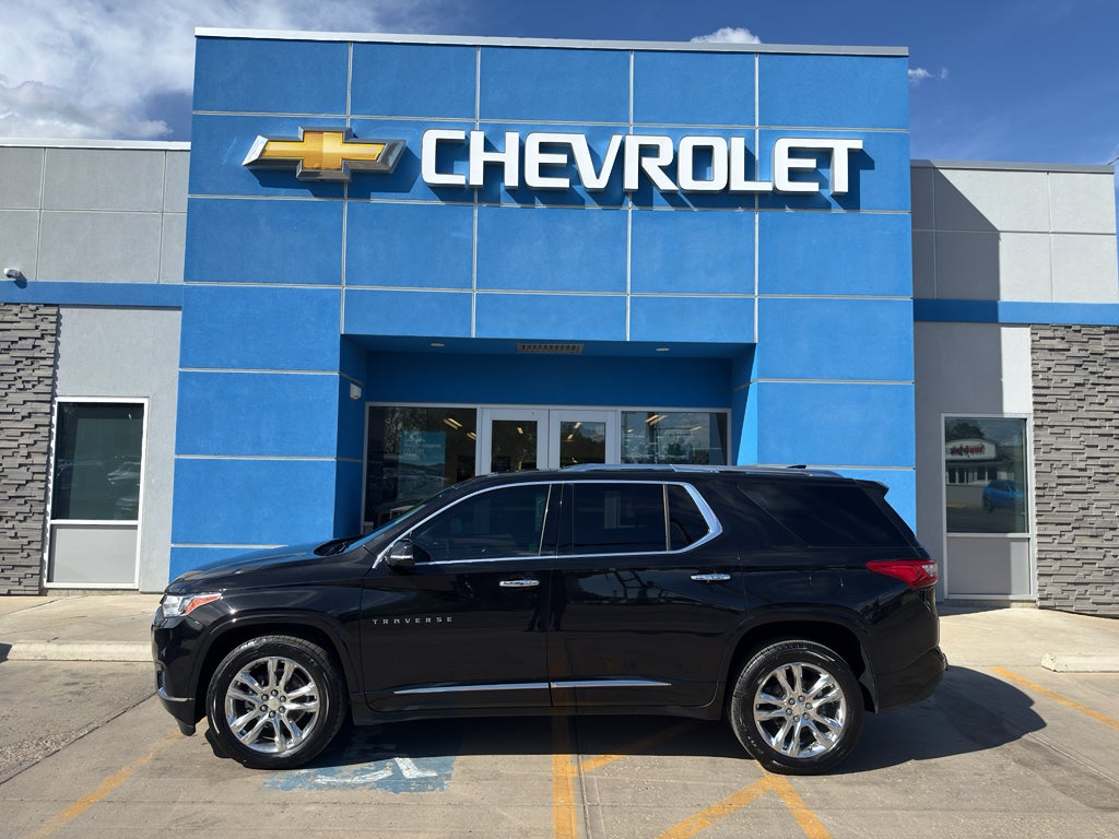 2019 Chevrolet Traverse AWD High Country's photo