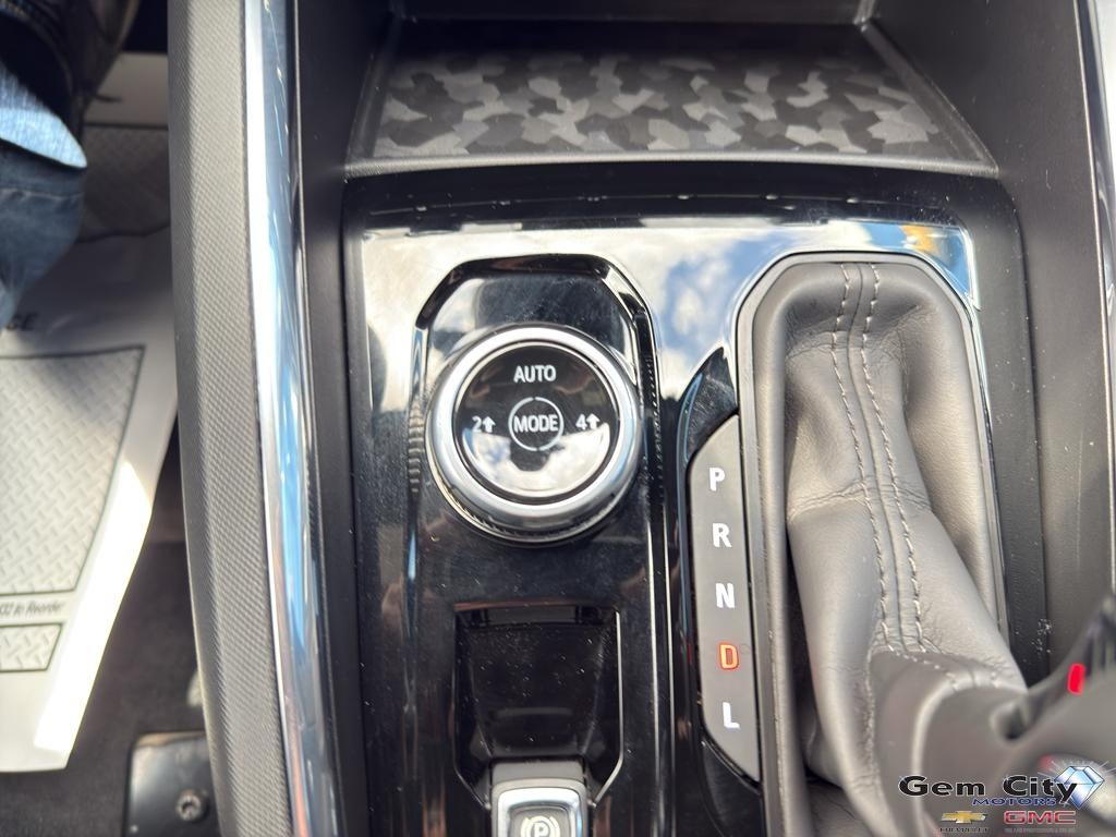 2025 GMC Canyon Elevation