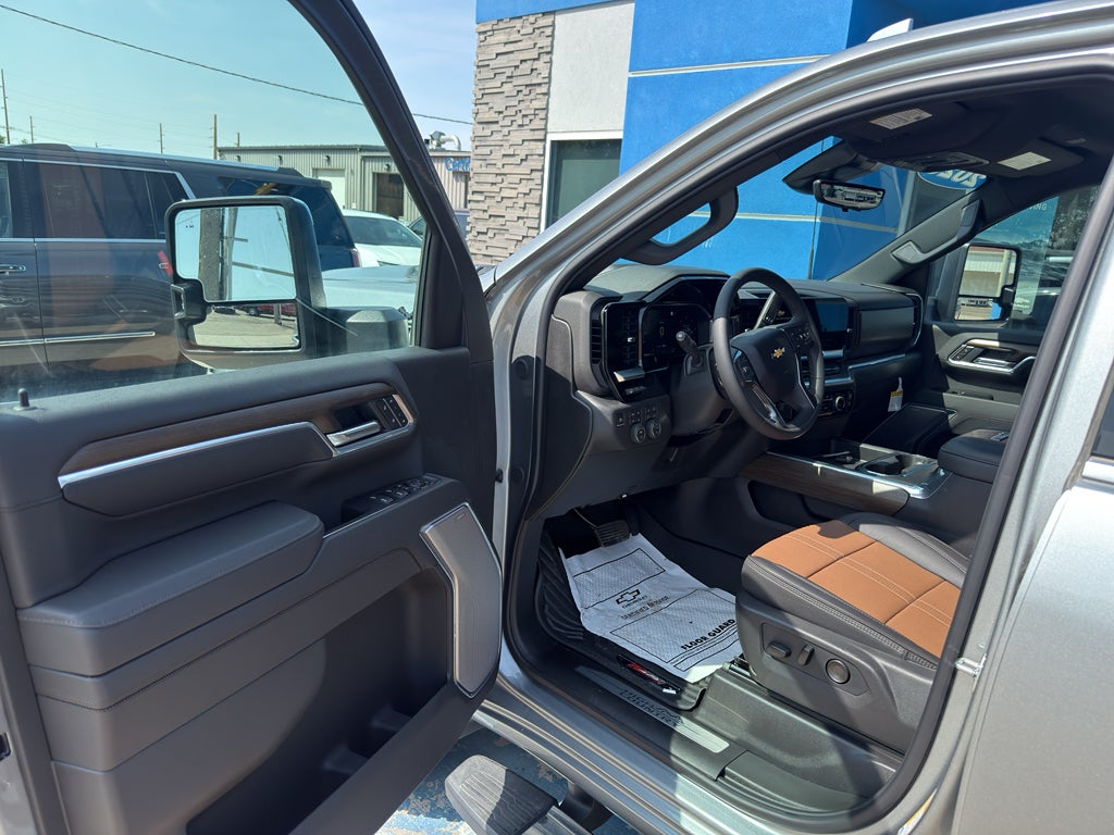 2026 Chevrolet Silverado 3500 HD High Country