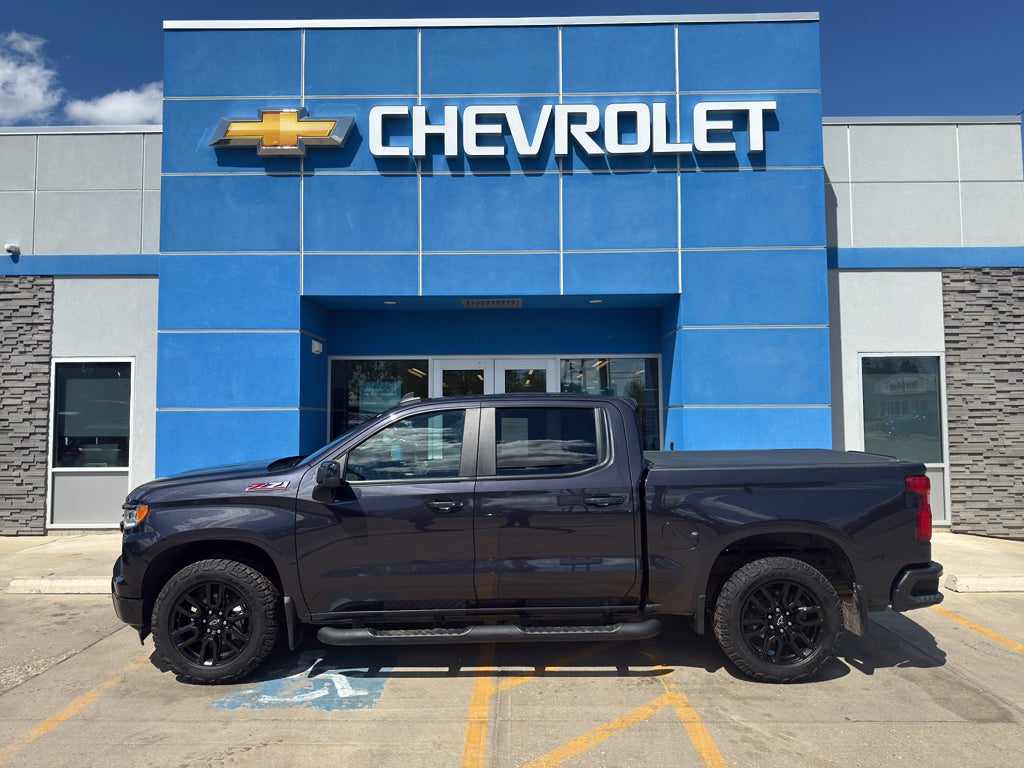 2022 Chevrolet Silverado 1500 RST 4X4 Crew Cab Short Box's photo
