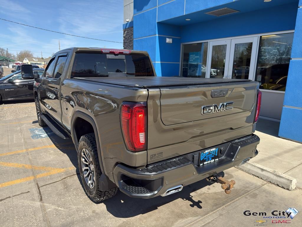 2023 GMC Sierra 1500 AT4